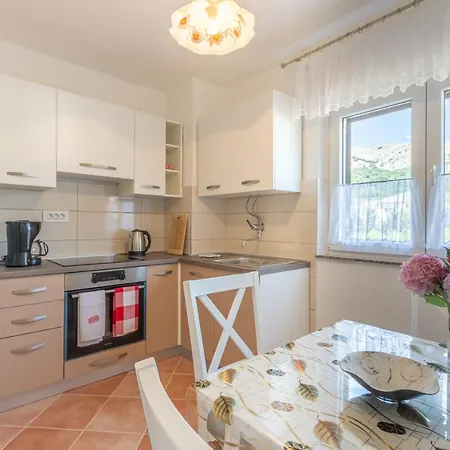 Beti With Balcony Apartamento Baška