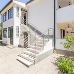 Beti With Balcony Appartement *