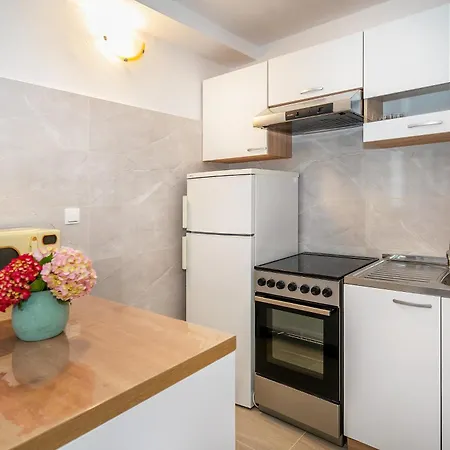 Beti With Balcony Lejlighed