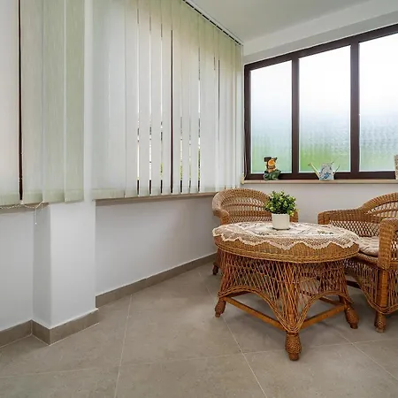 Apartman Beti With Balcony