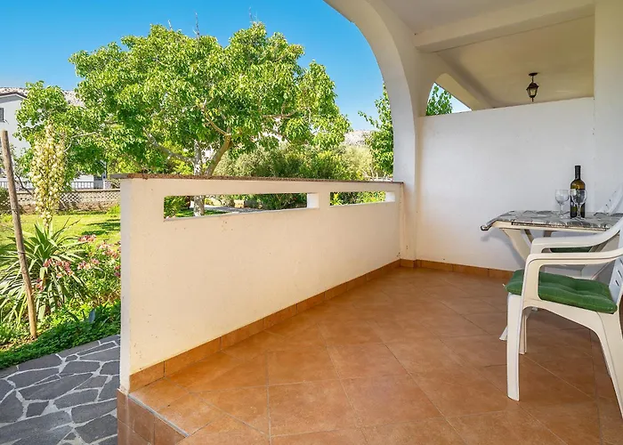 Beti With Balcony דירה באסקה